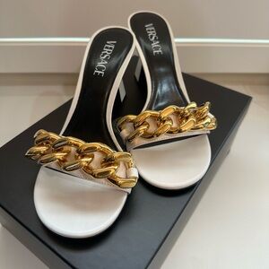 VERSACE Women’s white calf leather mule sz 38.5